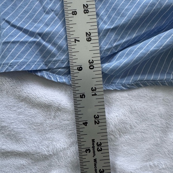 Zara Pinstripe Asymmetrical Hem Long Sleeve Layering Roomy Top Size Large - Picture 9 of 10